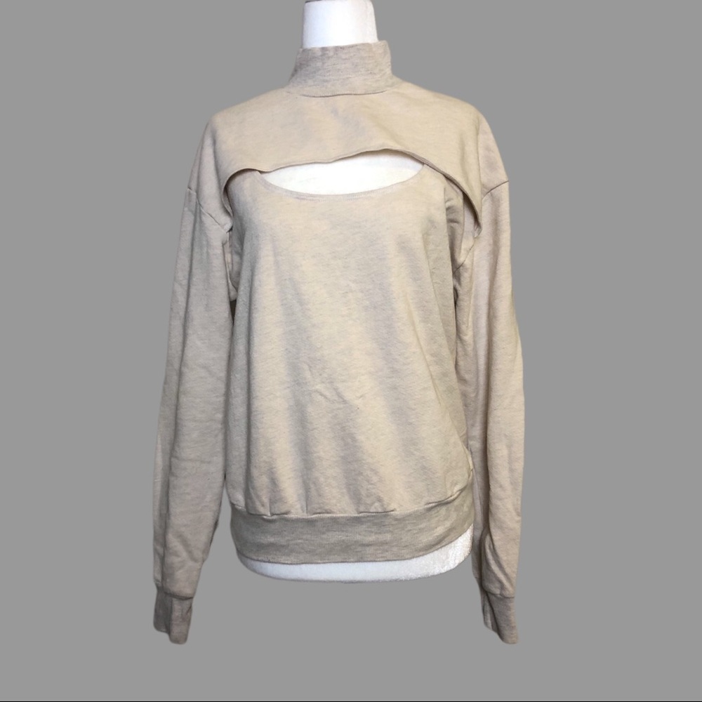 ❤️ S ❤️ NWT Anthro x T.La Cut Out Low Cut Long Sleeve Tee Sweatshirt​